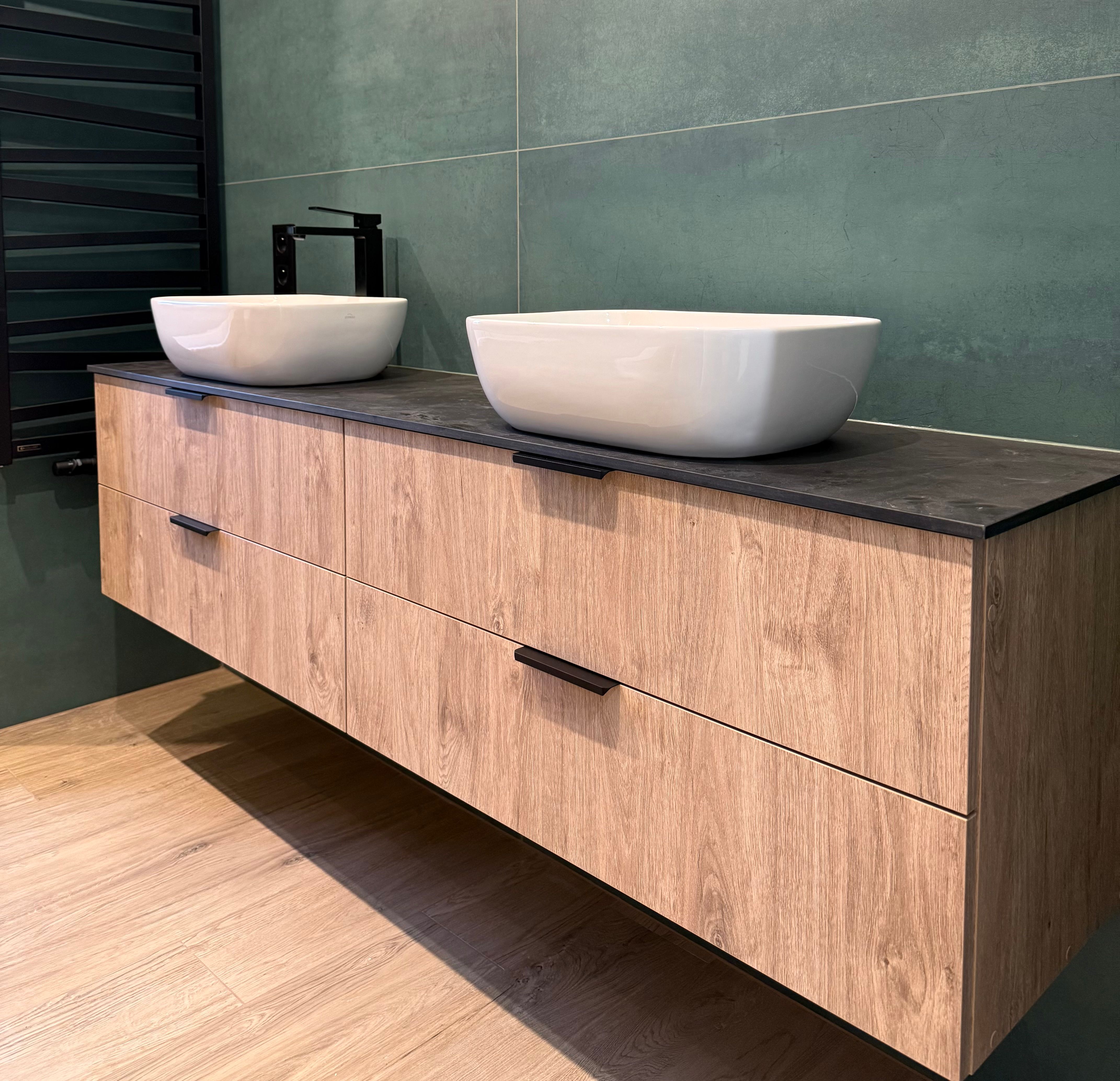 Szafka łazienkowa pod umywalkę na wymiar w Bydlinie