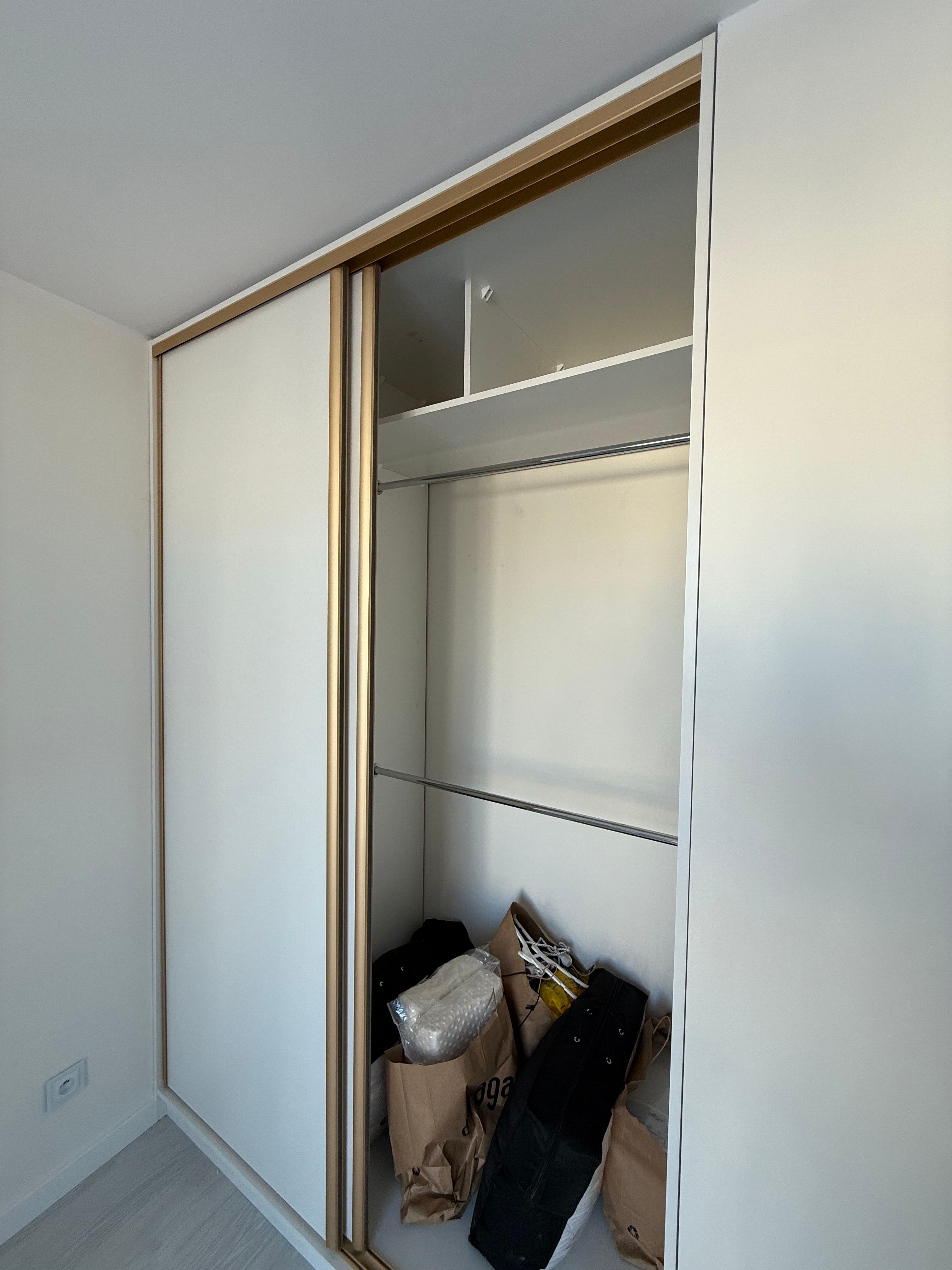 Szafa wnękowa na wymiar Siemianice