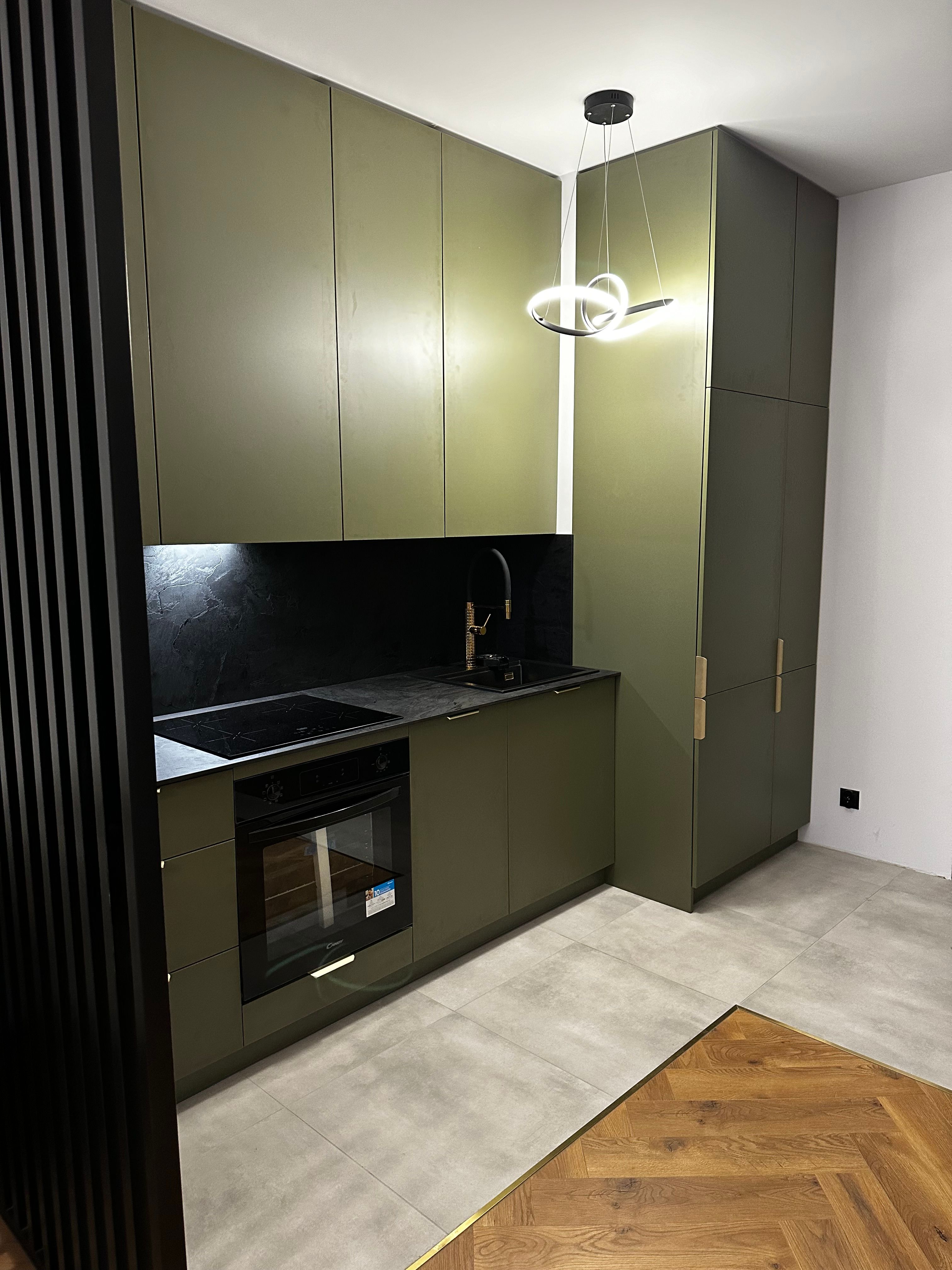 Szafa wnękowa na wymiar Siemianice